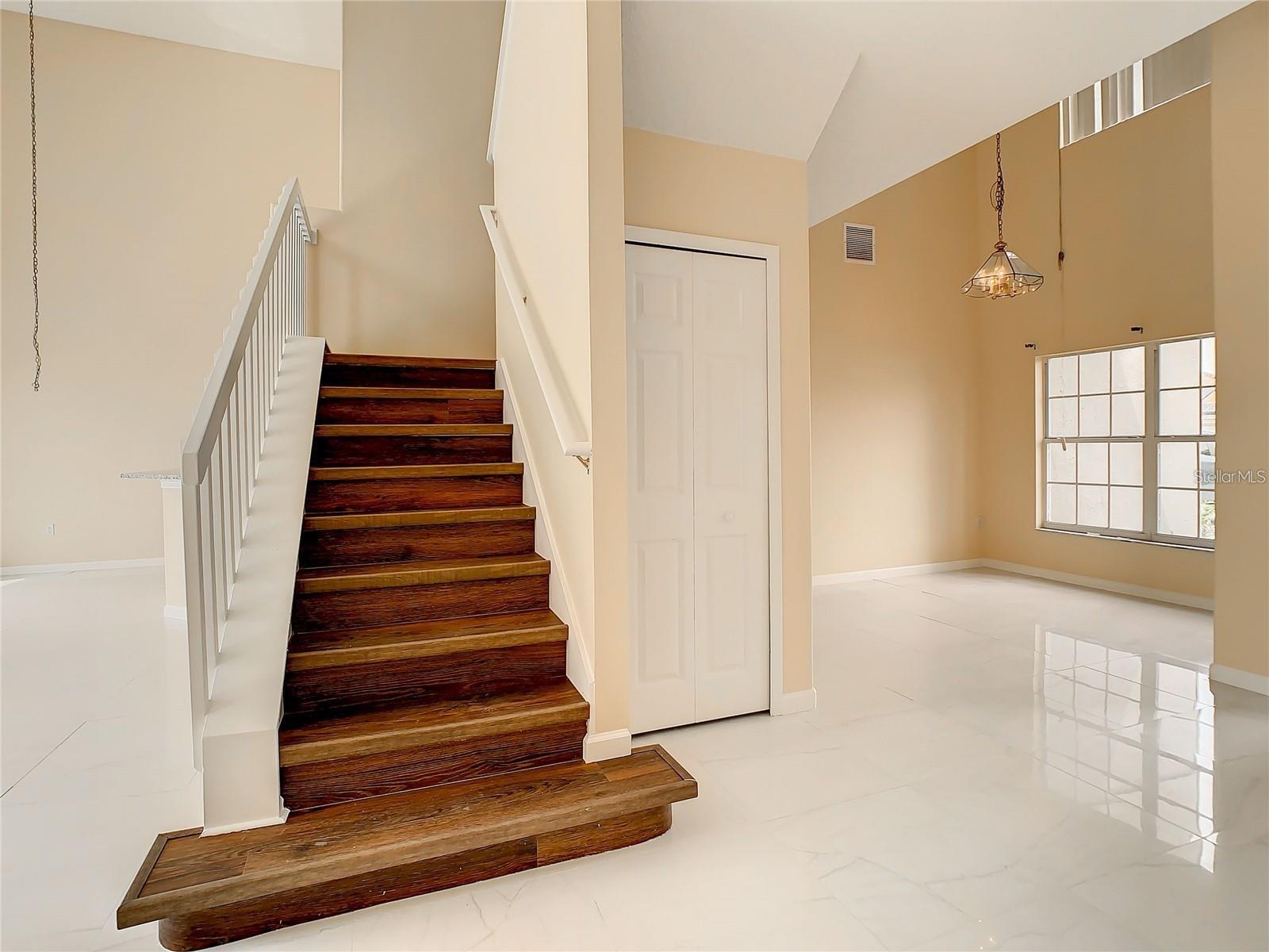 Image 27 of 65 For 152 Briarcliff Drive