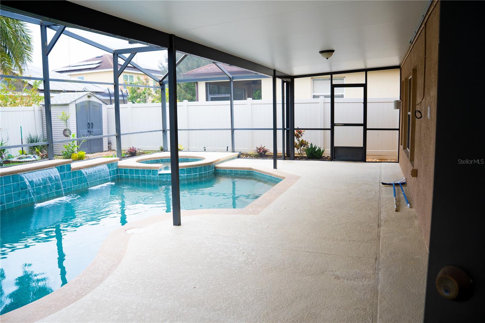 Image 16 of 61 For 2804 Polson Drive