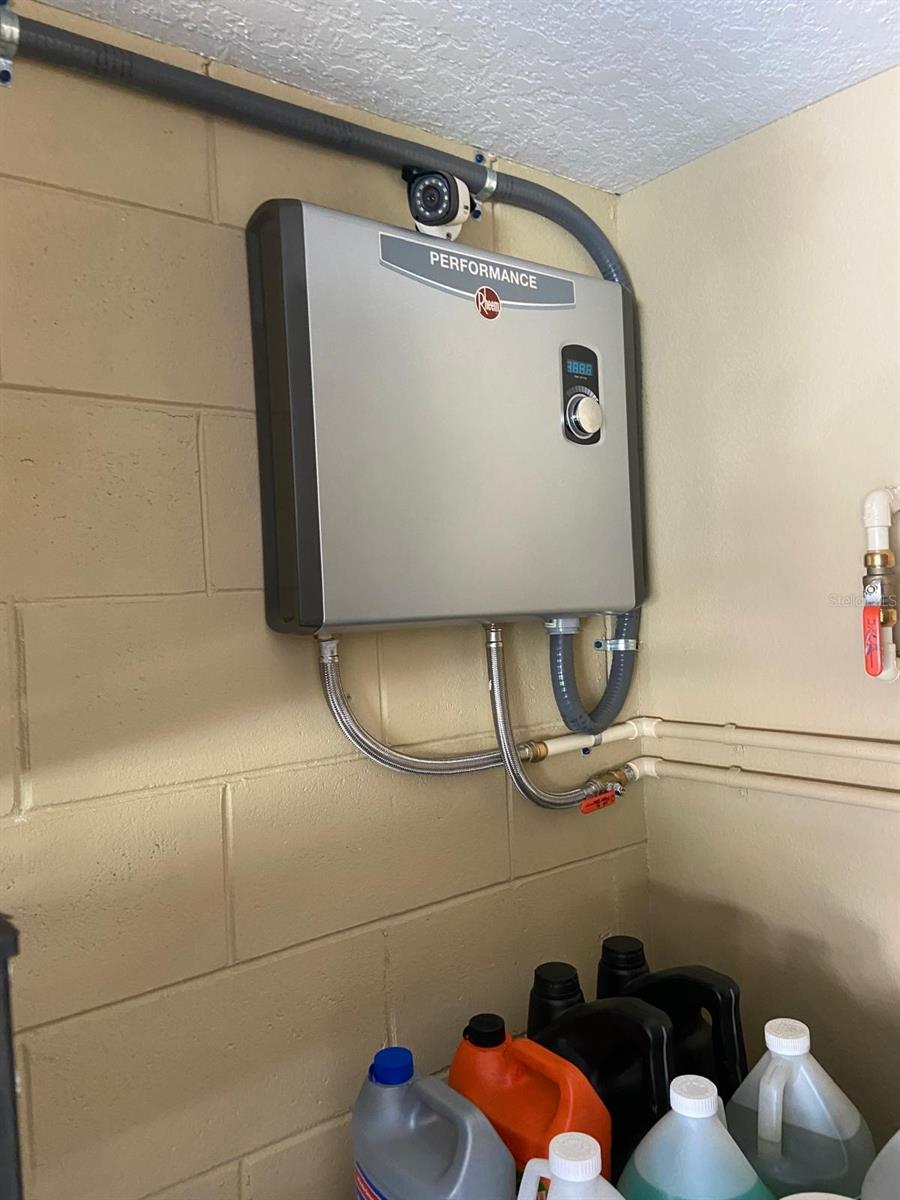 Image 51 of 61 For 2804 Polson Drive