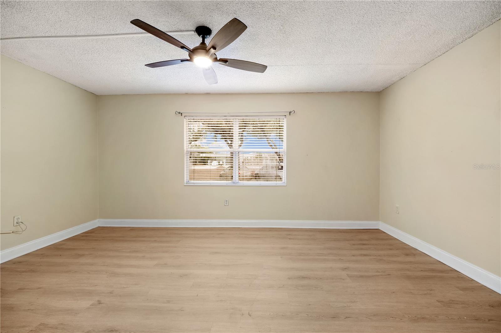 Image 11 of 22 For 1151 Paseo Del Sol  A