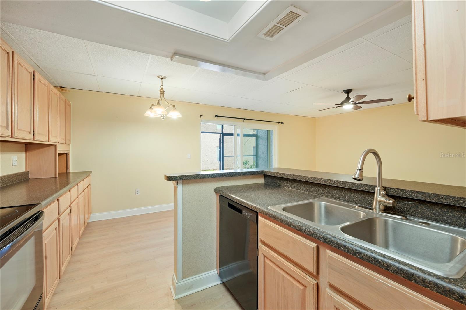 Image 4 of 22 For 1151 Paseo Del Sol  A