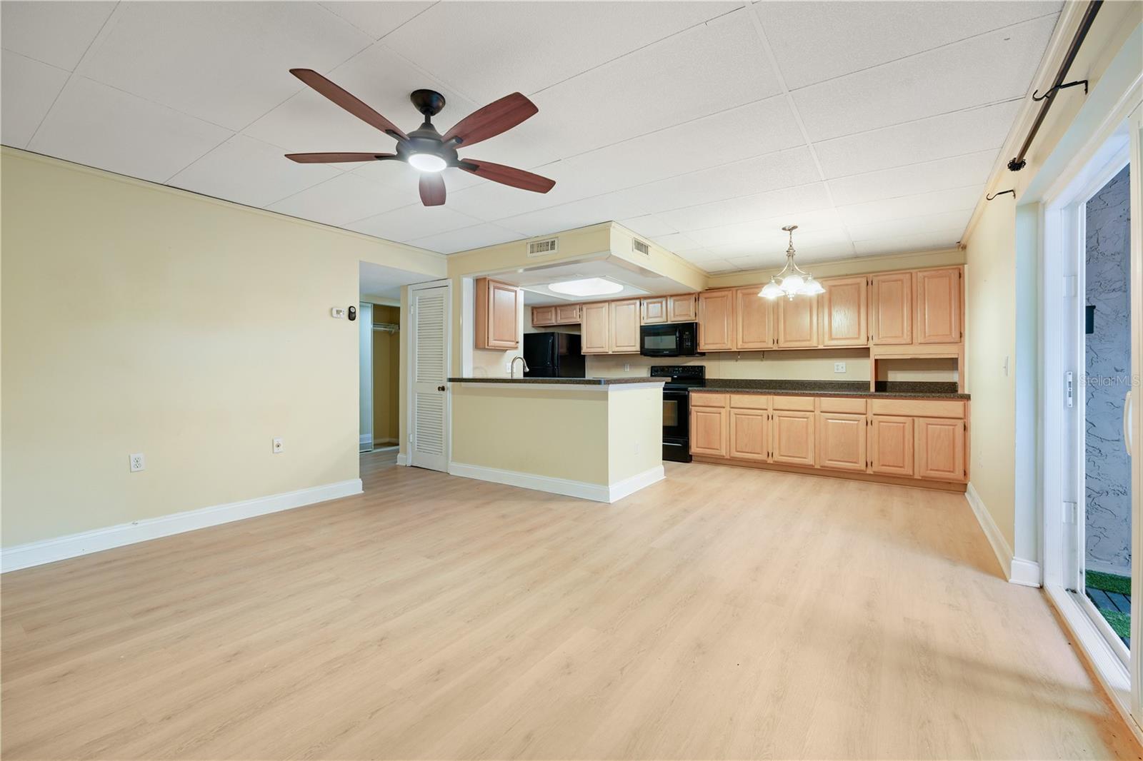 Image 7 of 22 For 1151 Paseo Del Sol  A