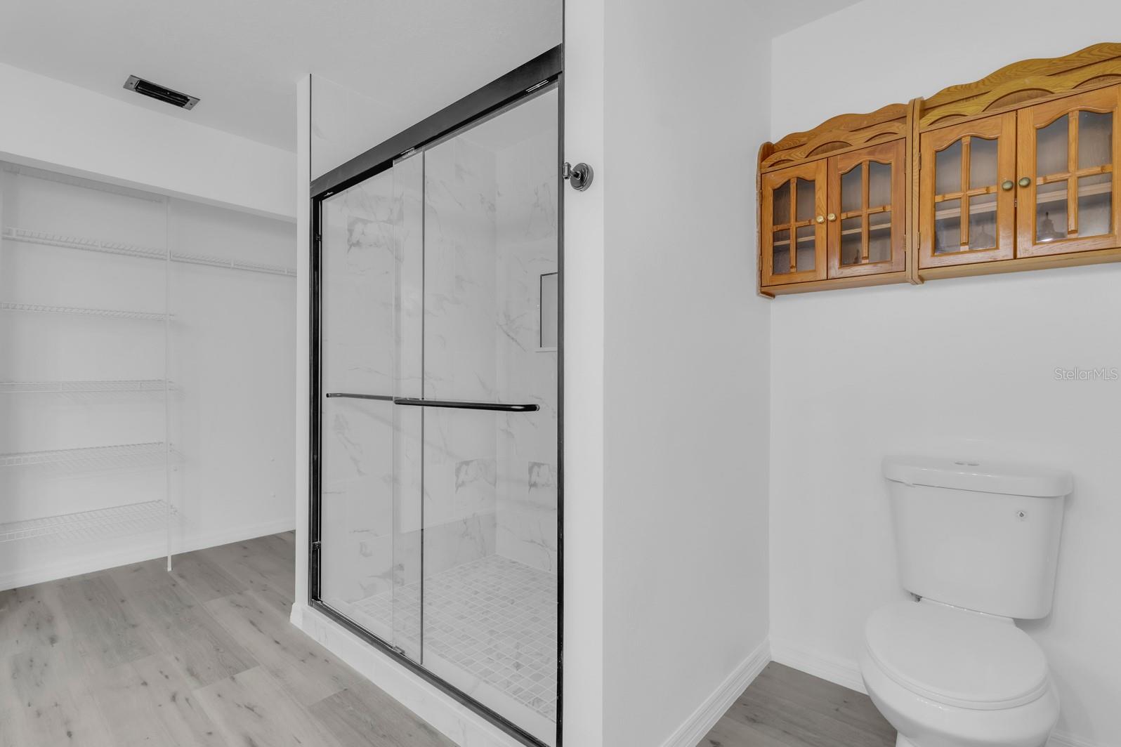 Image 17 of 31 For 1137 Chickasaw Trail