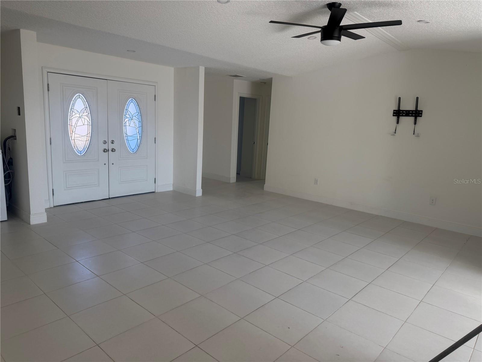 Image 10 of 28 For 3444 Packard Avenue