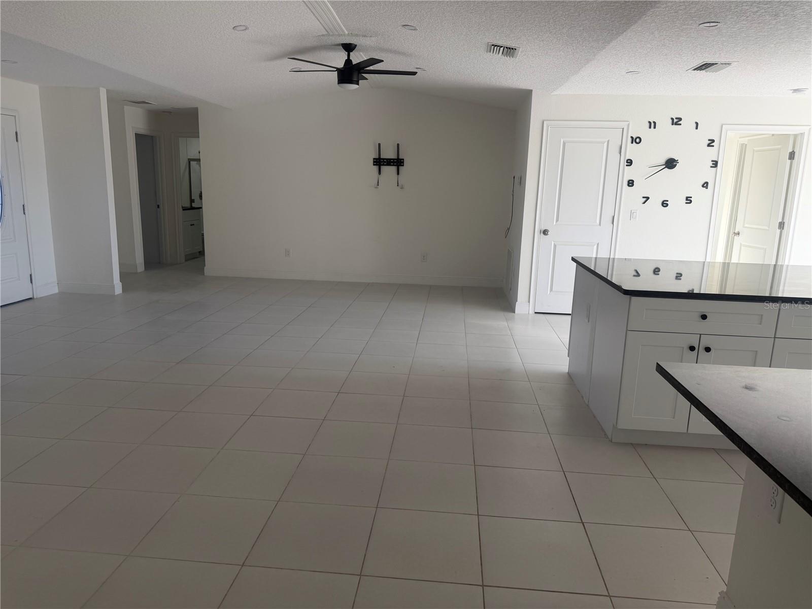 Image 16 of 28 For 3444 Packard Avenue