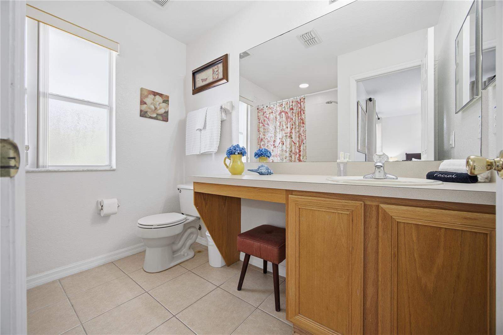 Image 16 of 22 For 510 Calabria Avenue