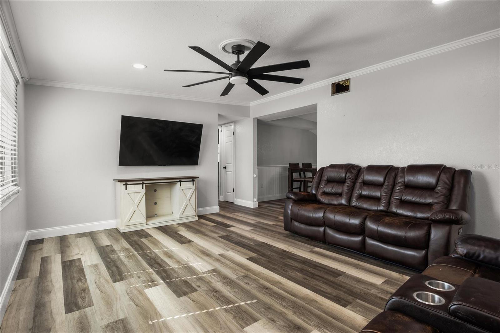 Image 2 of 28 For 5 Twilight Lane