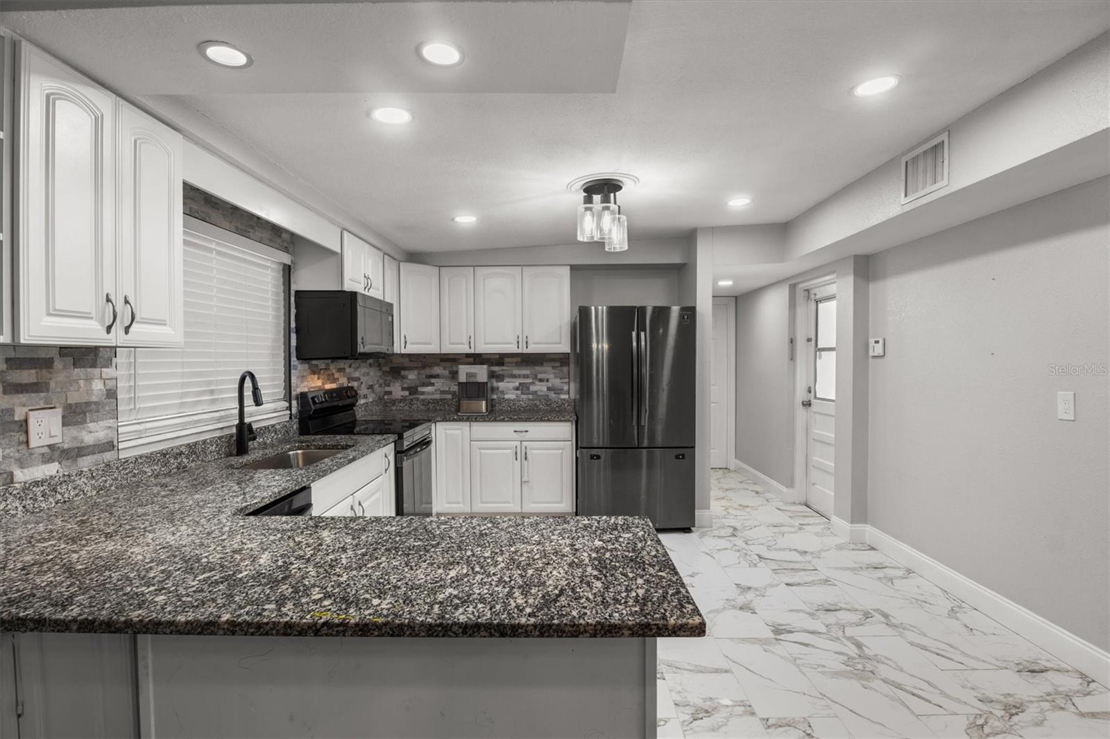 Image 5 of 28 For 5 Twilight Lane