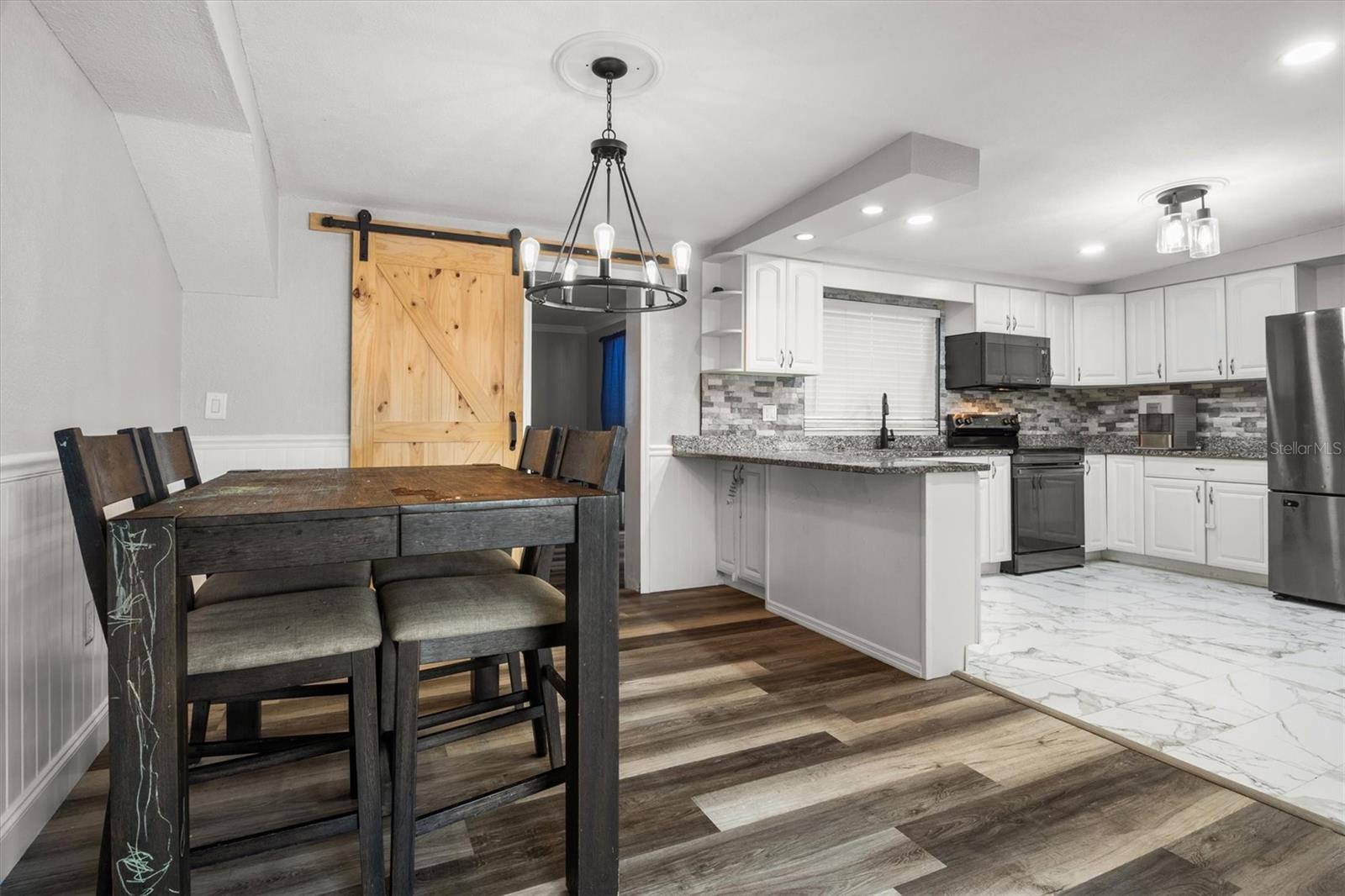 Image 7 of 28 For 5 Twilight Lane