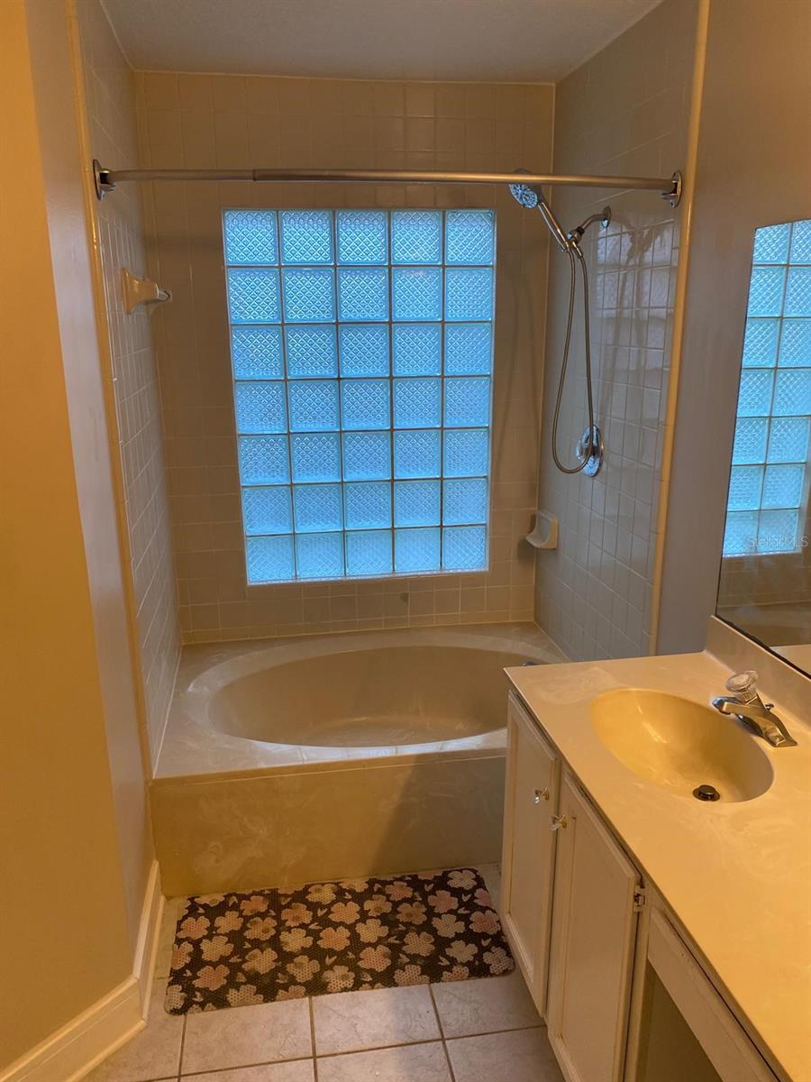 Image 14 of 24 For 1413 Abberton Drive