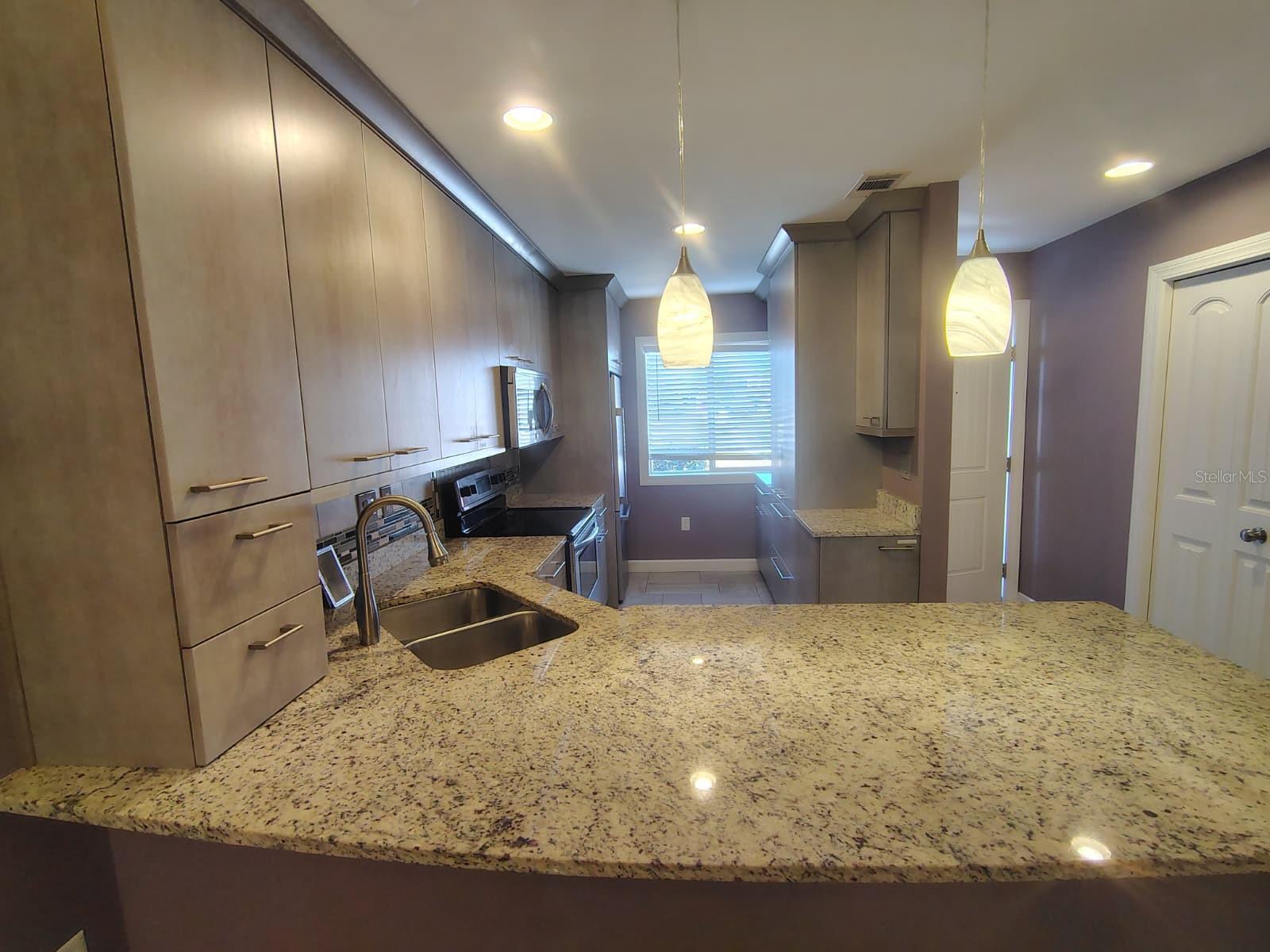 Image 4 of 16 For 453 Prestwick Place