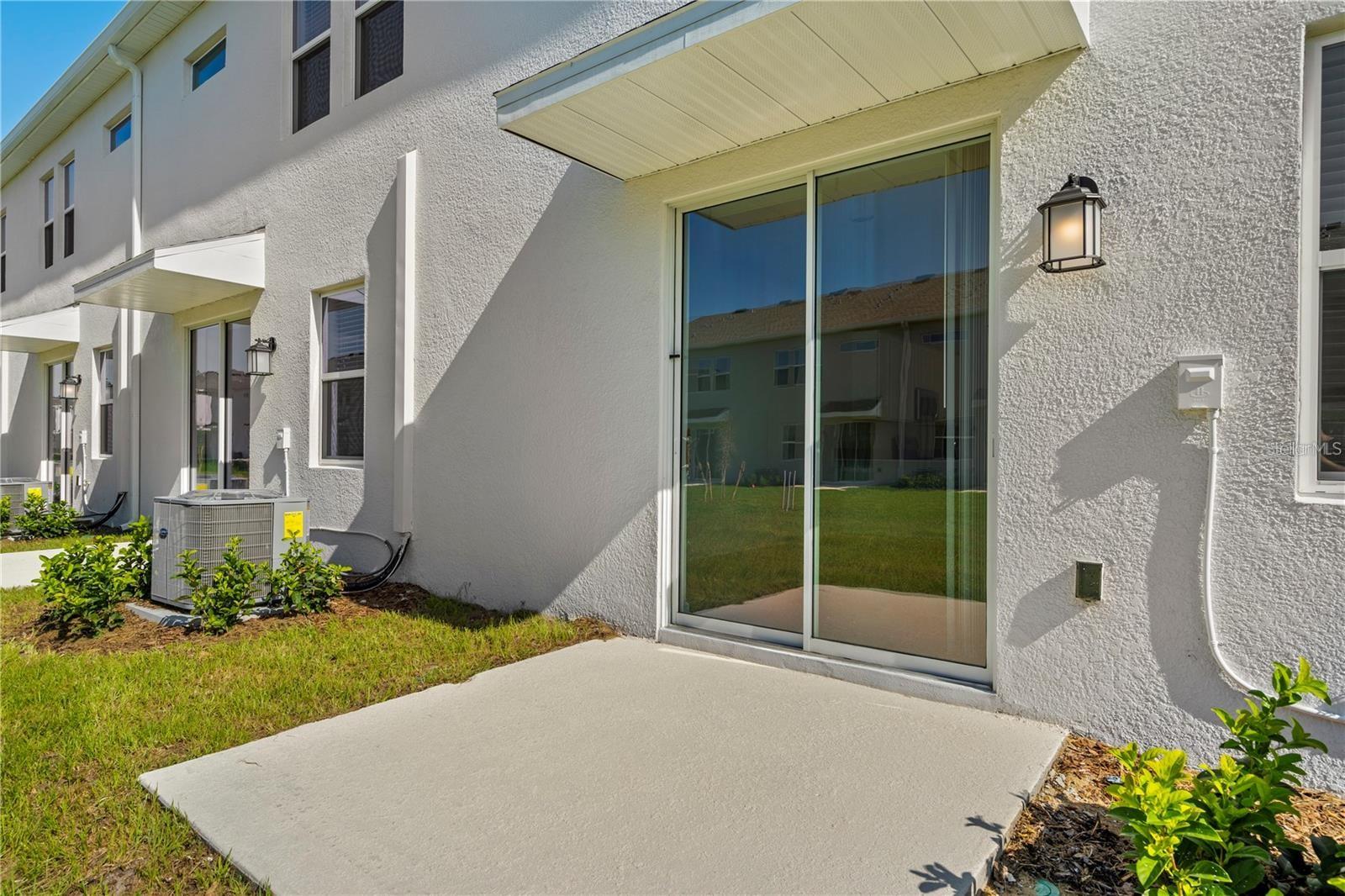 Image 11 of 26 For 3262 Laurent Loop