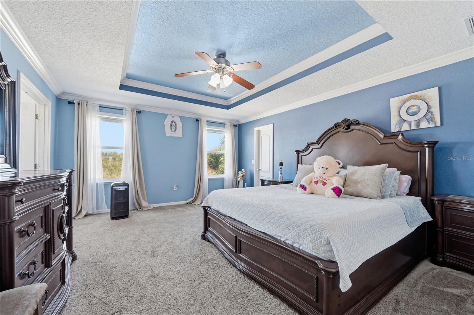 Image 17 of 38 For 643 Washington Way