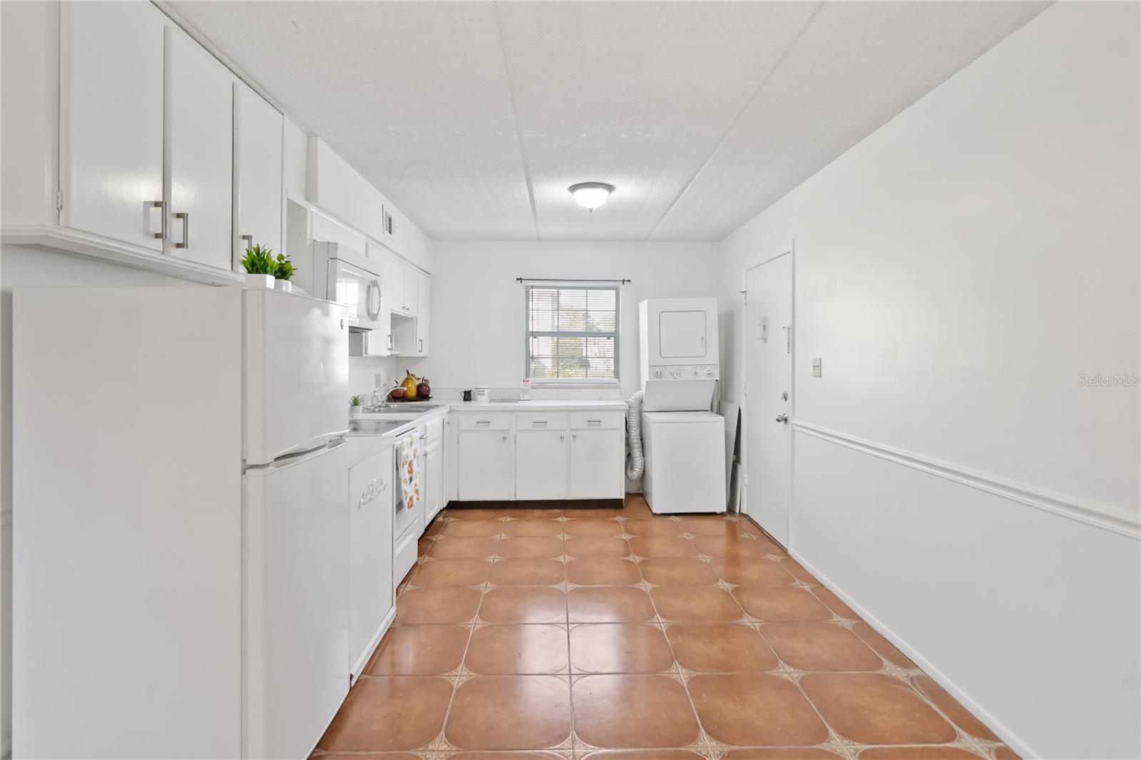 Image 12 of 29 For 525 Conway Road 29