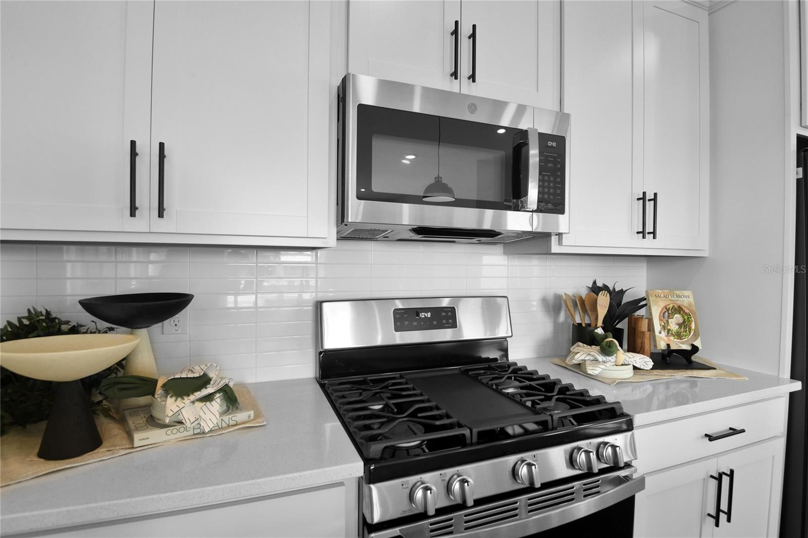 Image 10 of 26 For 2223 Anders Drive