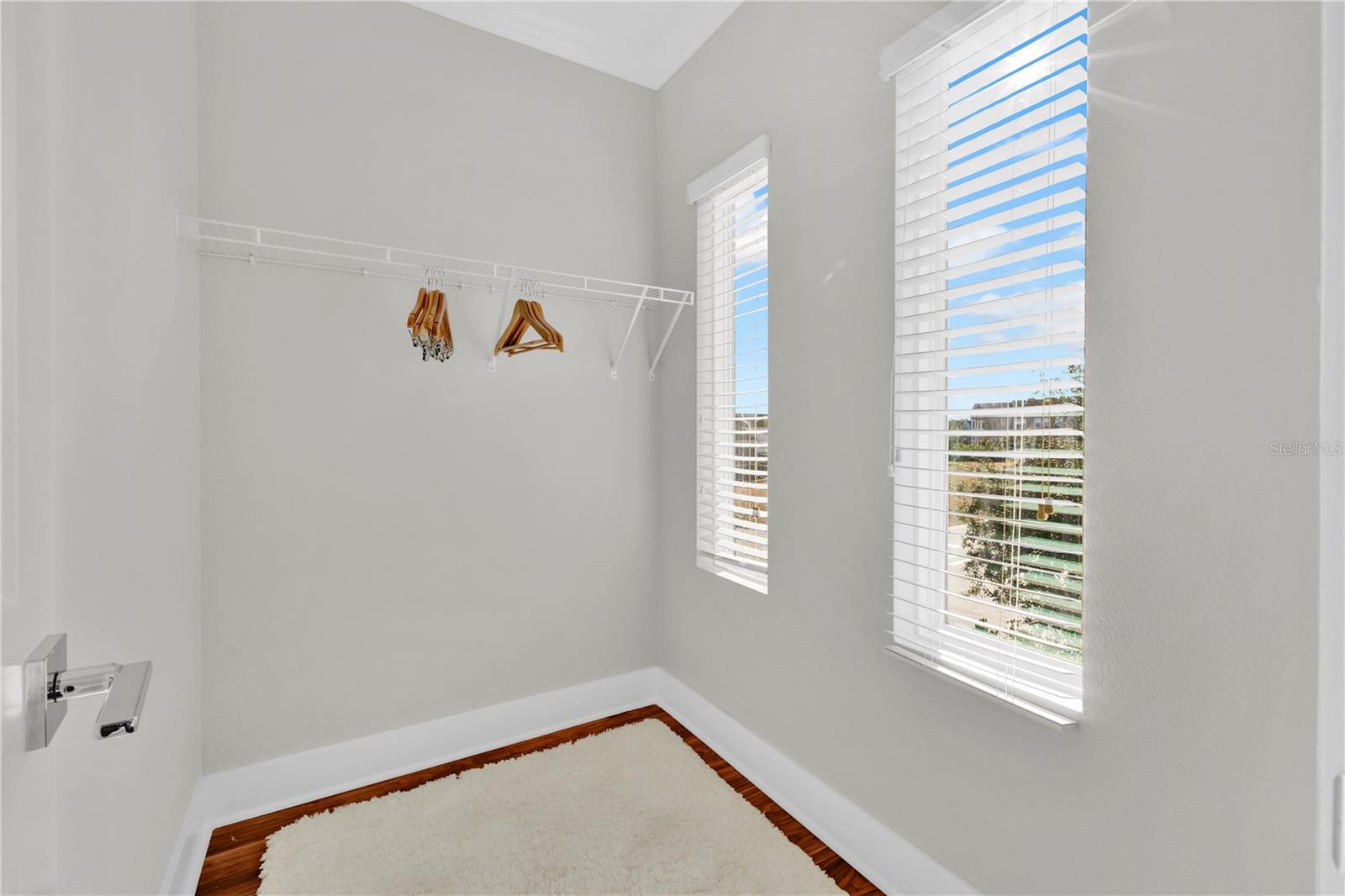 Image 15 of 47 For 7580 Excitement Drive