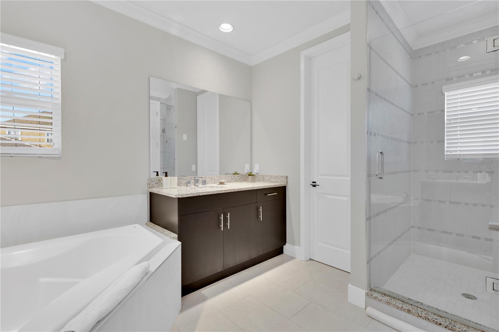 Image 18 of 47 For 7580 Excitement Drive