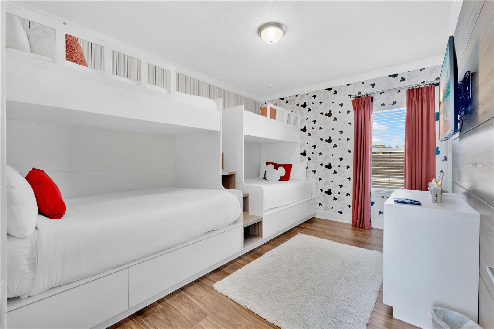 Image 22 of 47 For 7580 Excitement Drive