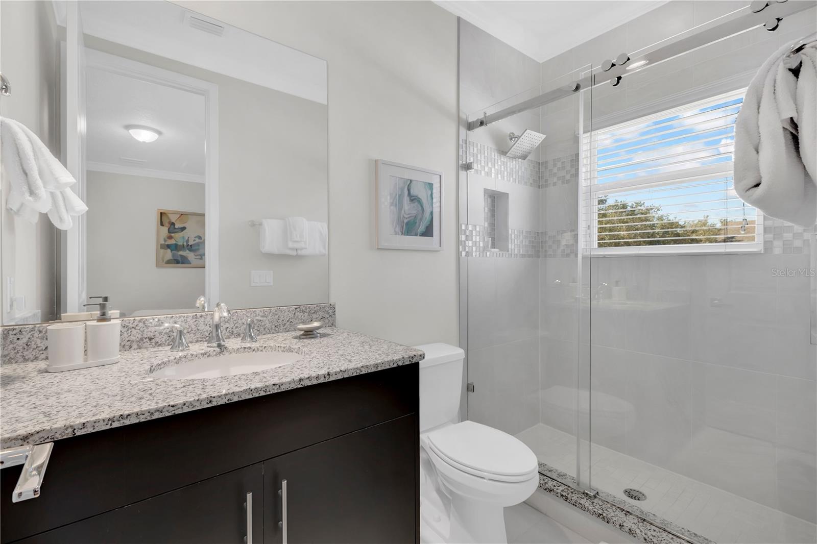 Image 25 of 47 For 7580 Excitement Drive