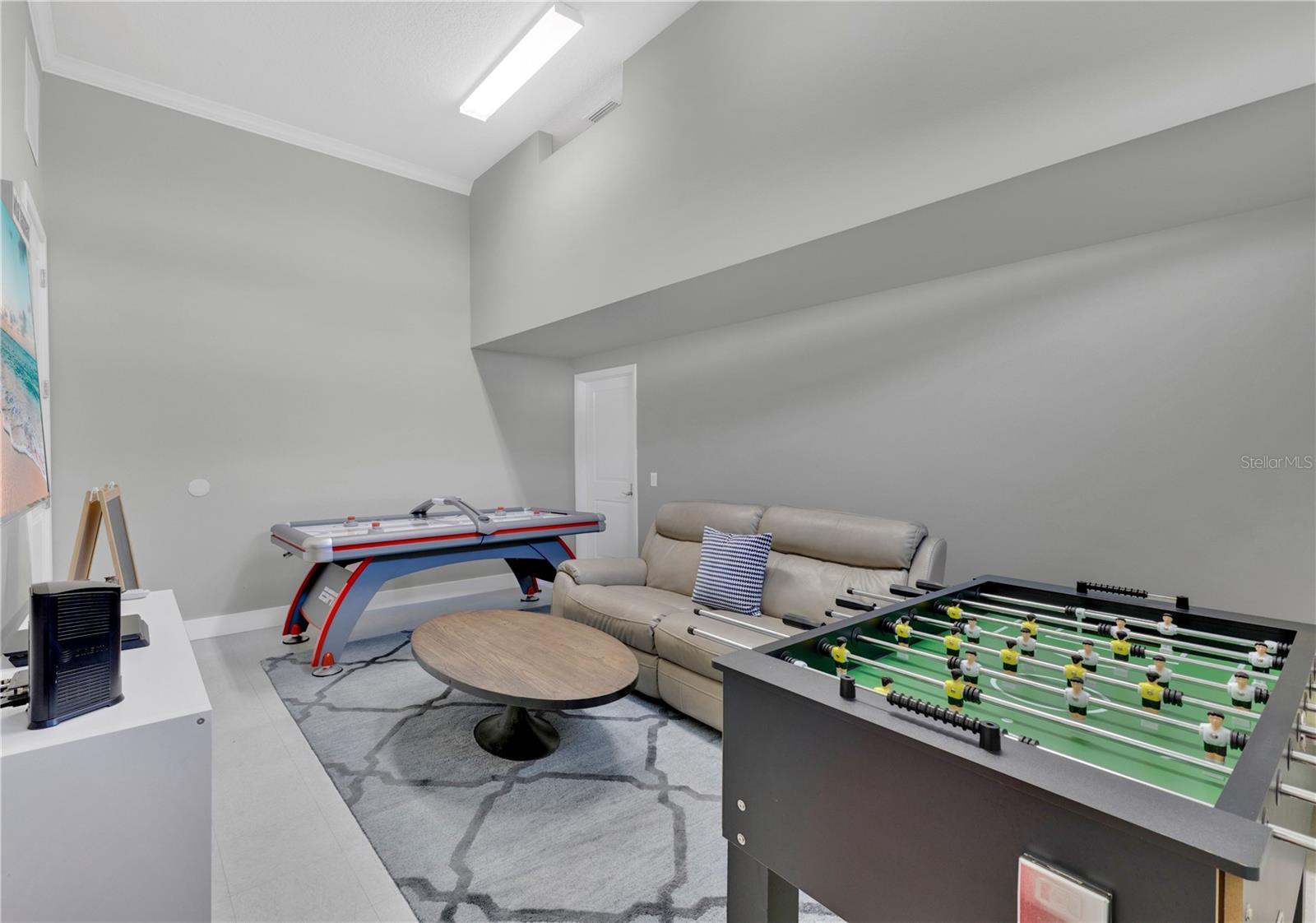 Image 31 of 47 For 7580 Excitement Drive