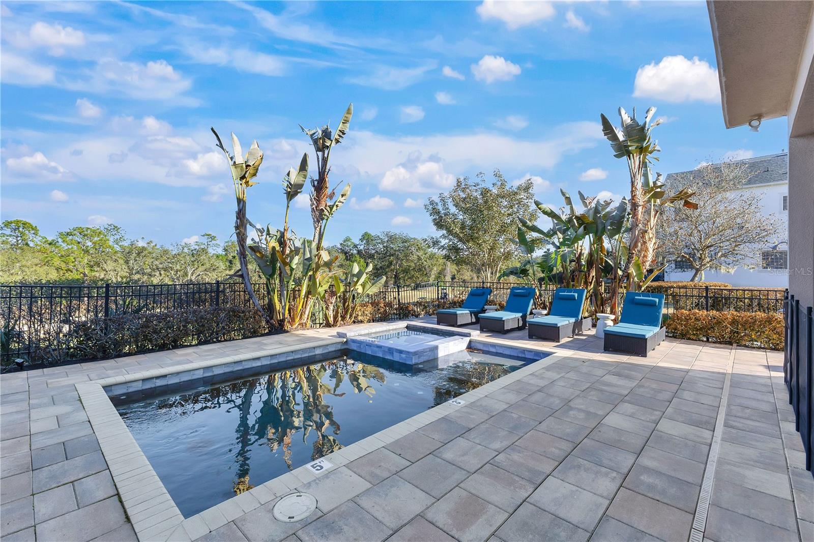 Image 36 of 47 For 7580 Excitement Drive