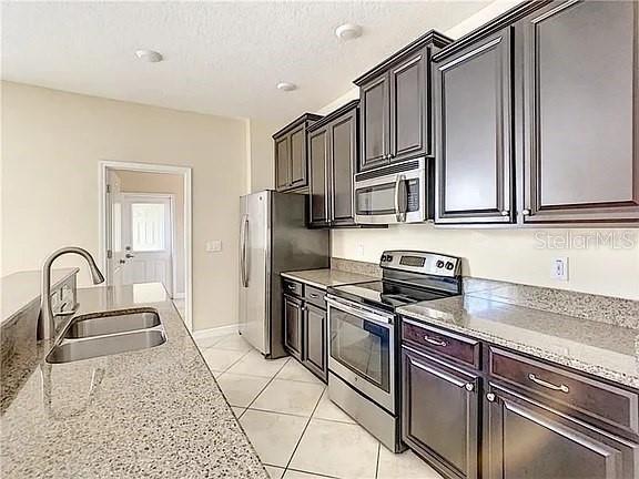 Image 17 of 61 For 14843 Driftwater Drive