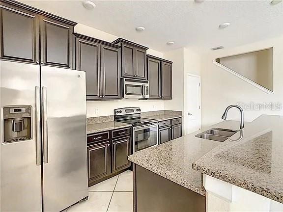 Image 25 of 61 For 14843 Driftwater Drive