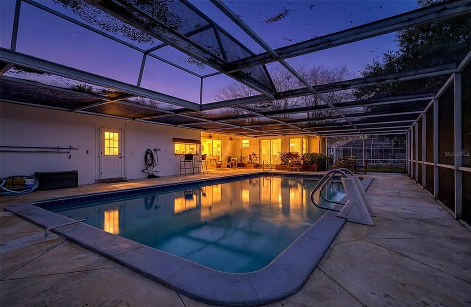 Image 61 of 72 For 2646 Newport Avenue