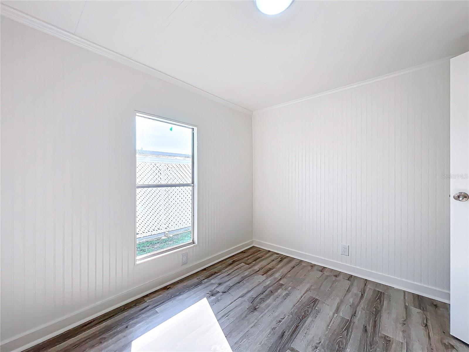 Image 21 of 39 For 140 Orangewood Drive 67