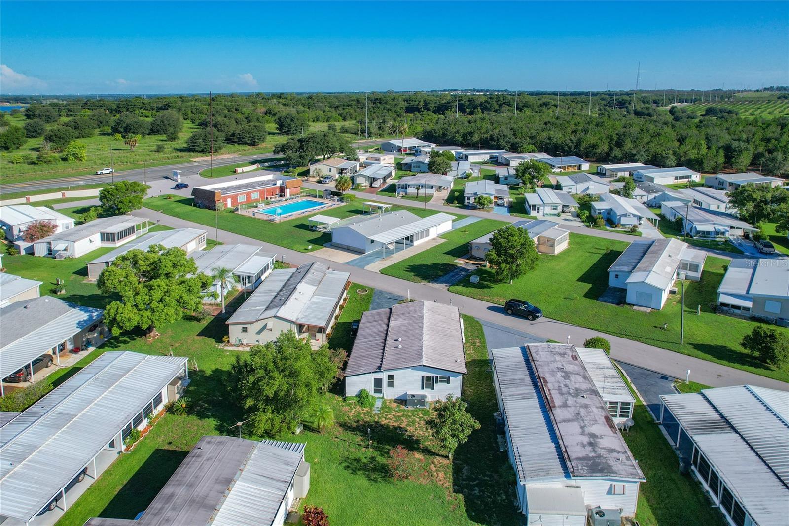 Image 36 of 39 For 140 Orangewood Drive 67