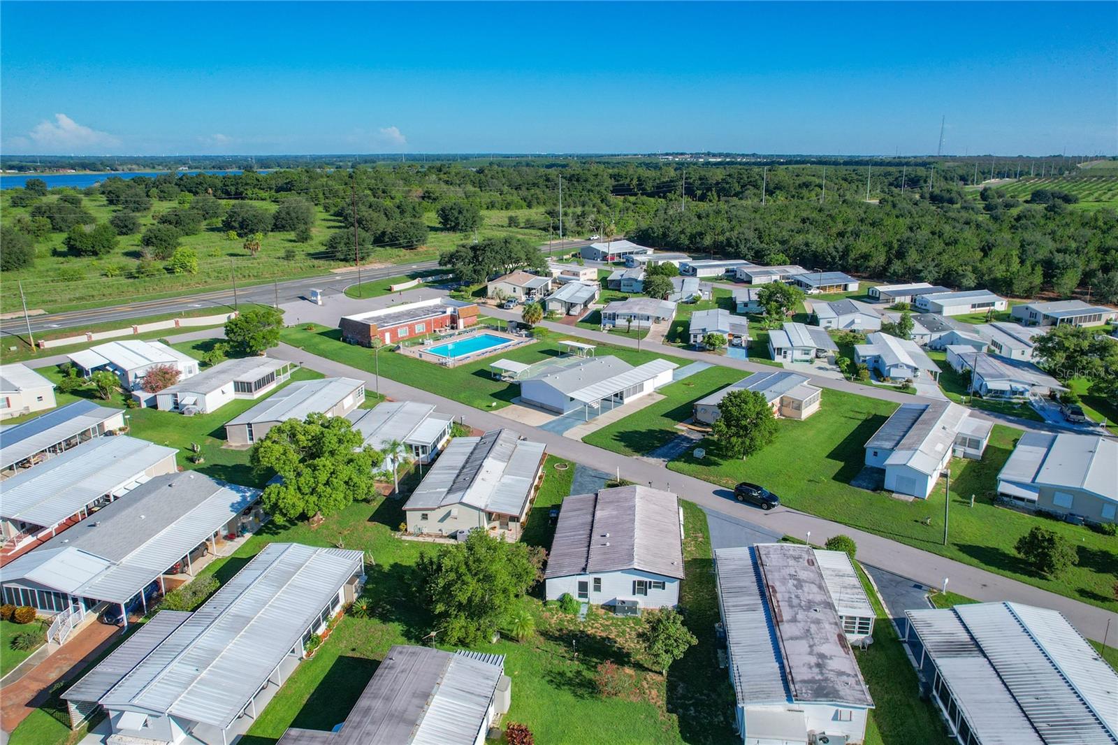 Image 37 of 39 For 140 Orangewood Drive 67