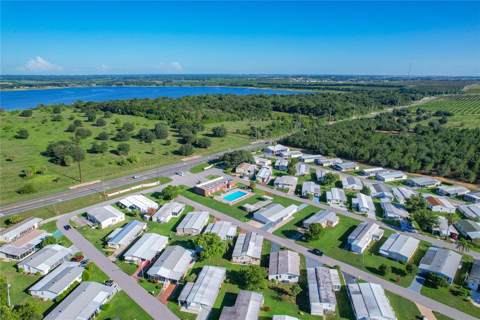 Image 38 of 39 For 140 Orangewood Drive 67