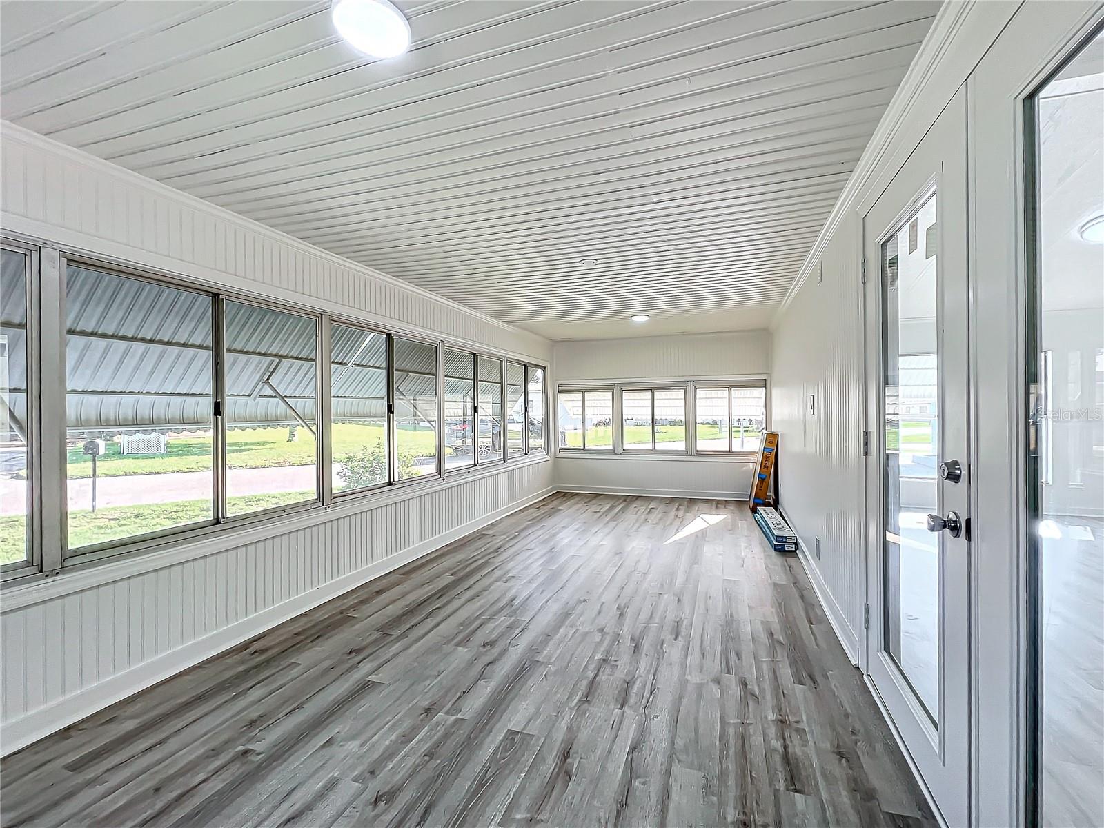 Image 5 of 39 For 140 Orangewood Drive 67