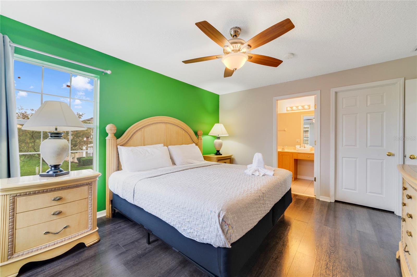 Image 23 of 48 For 8601 La Isla Drive