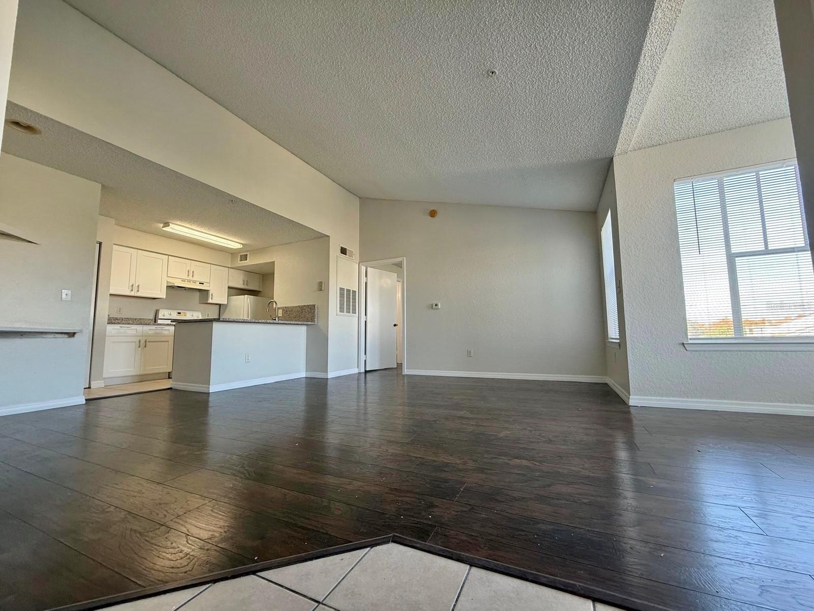 Image 17 of 28 For 2210 Grand Cayman Court 1738