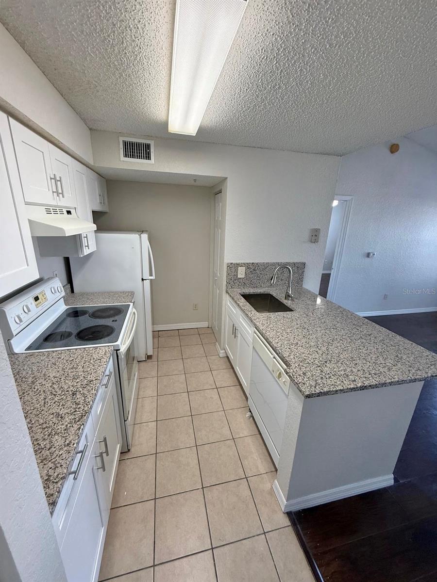 Image 8 of 28 For 2210 Grand Cayman Court 1738