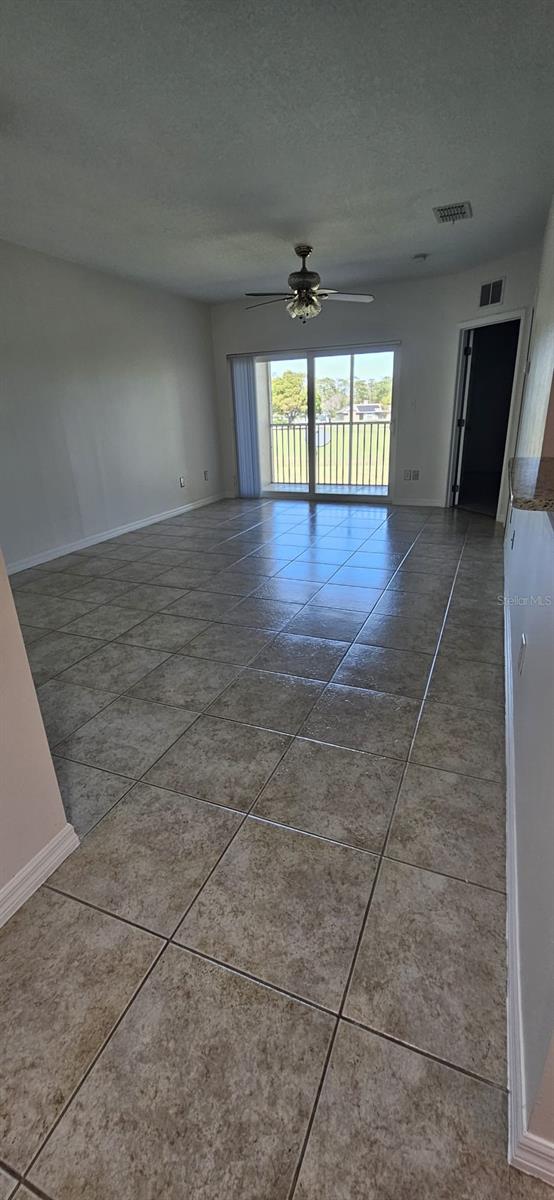 Image 9 of 13 For 495 Las Cortes Lane 205