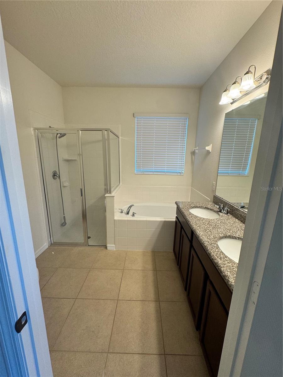 Image 15 of 40 For 12093 Stone Bark Trail