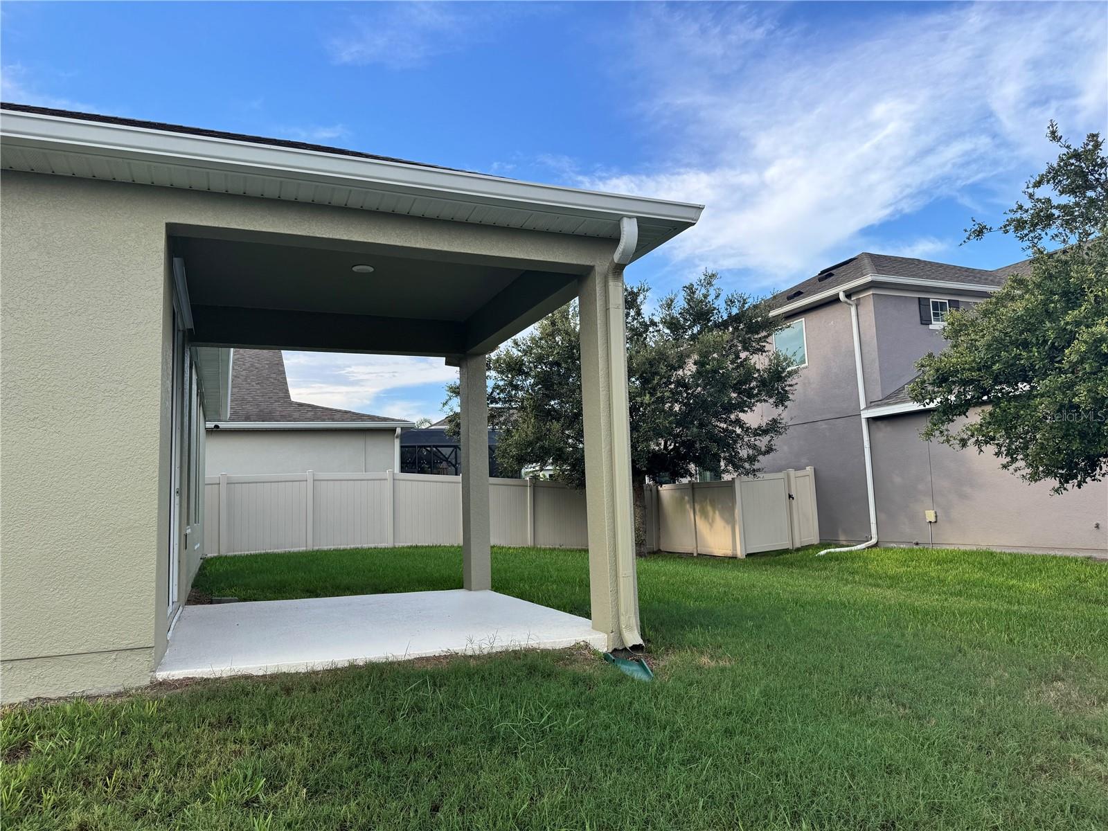 Image 37 of 40 For 12093 Stone Bark Trail