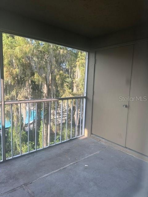 Image 20 of 24 For 4007 Versailles Drive 4007f