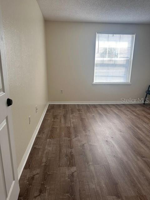 Image 21 of 24 For 4007 Versailles Drive 4007f