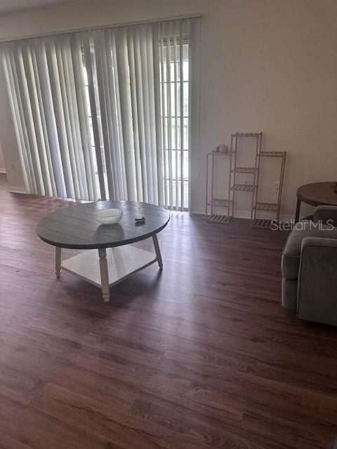 Image 7 of 24 For 4007 Versailles Drive 4007f