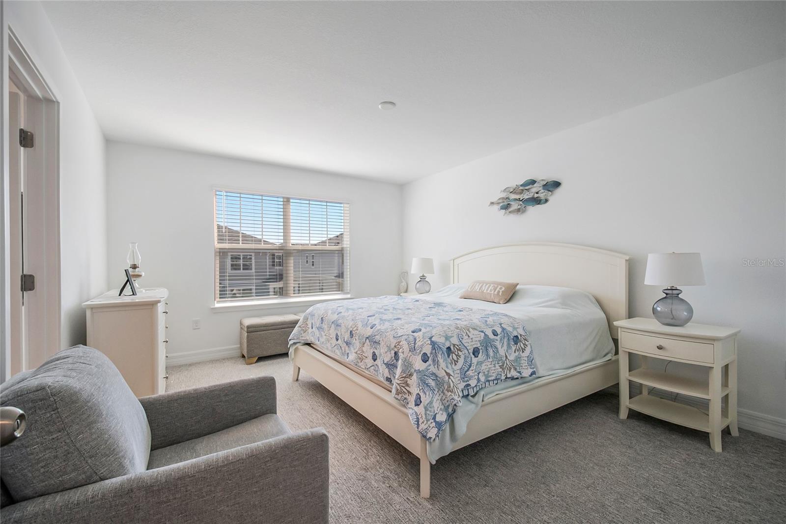 Image 16 of 41 For 9867 Walkway Drive