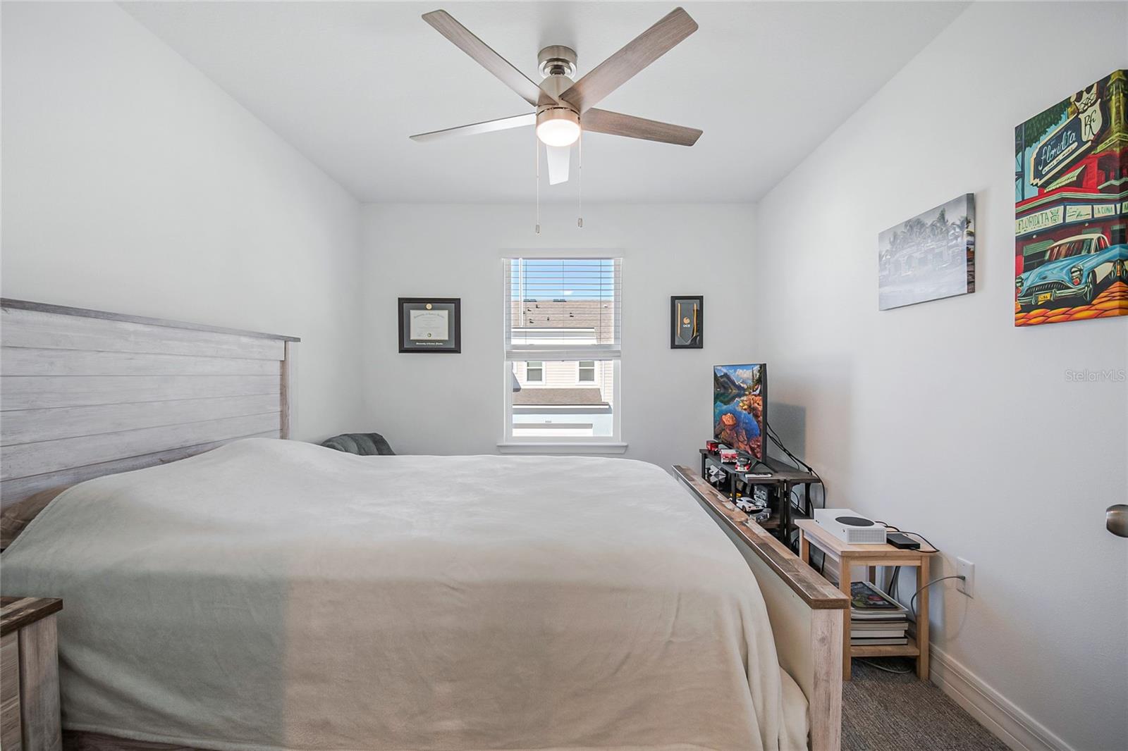 Image 7 of 41 For 9867 Walkway Drive