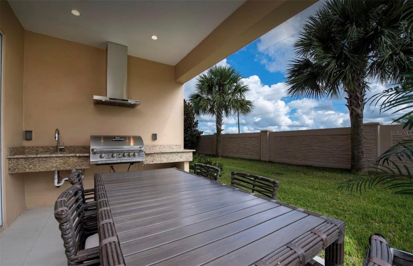 Image 10 of 43 For 3229 Brasilia Avenue