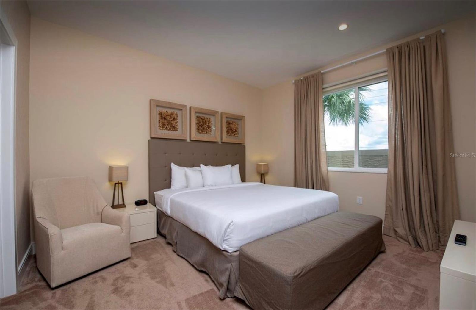 Image 12 of 43 For 3229 Brasilia Avenue