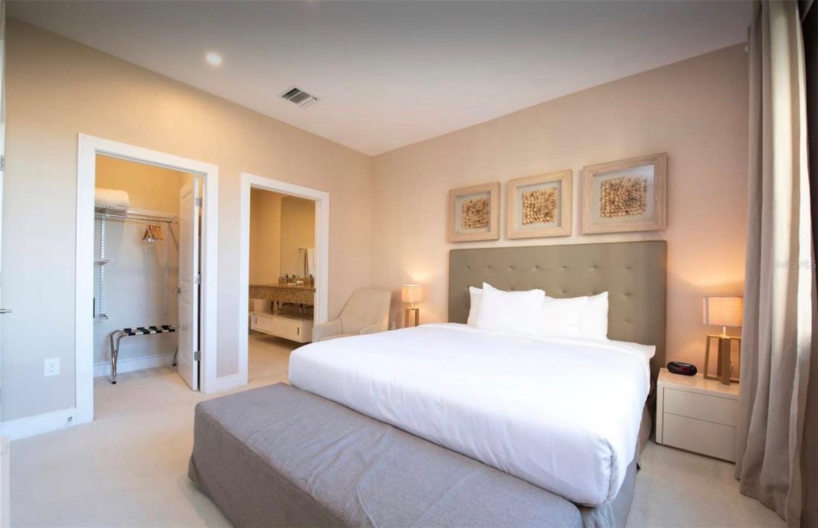 Image 13 of 43 For 3229 Brasilia Avenue