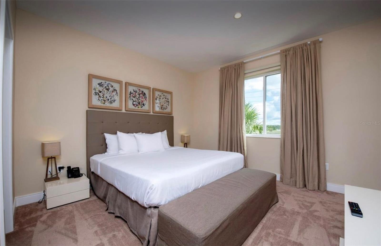 Image 20 of 43 For 3229 Brasilia Avenue