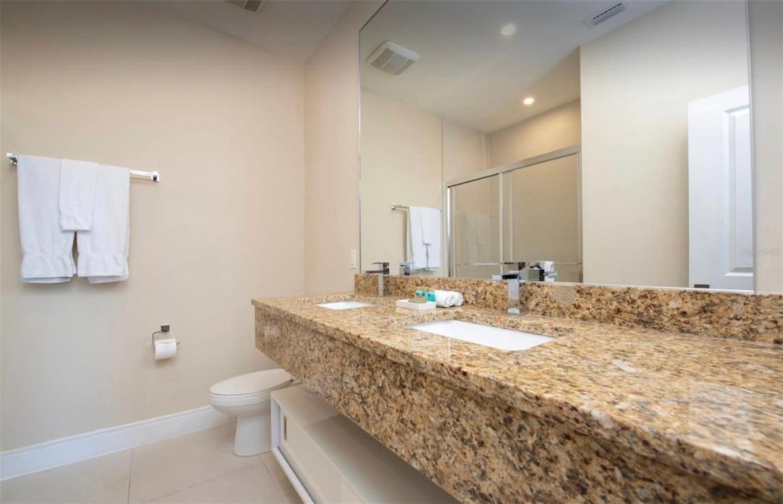 Image 22 of 43 For 3229 Brasilia Avenue