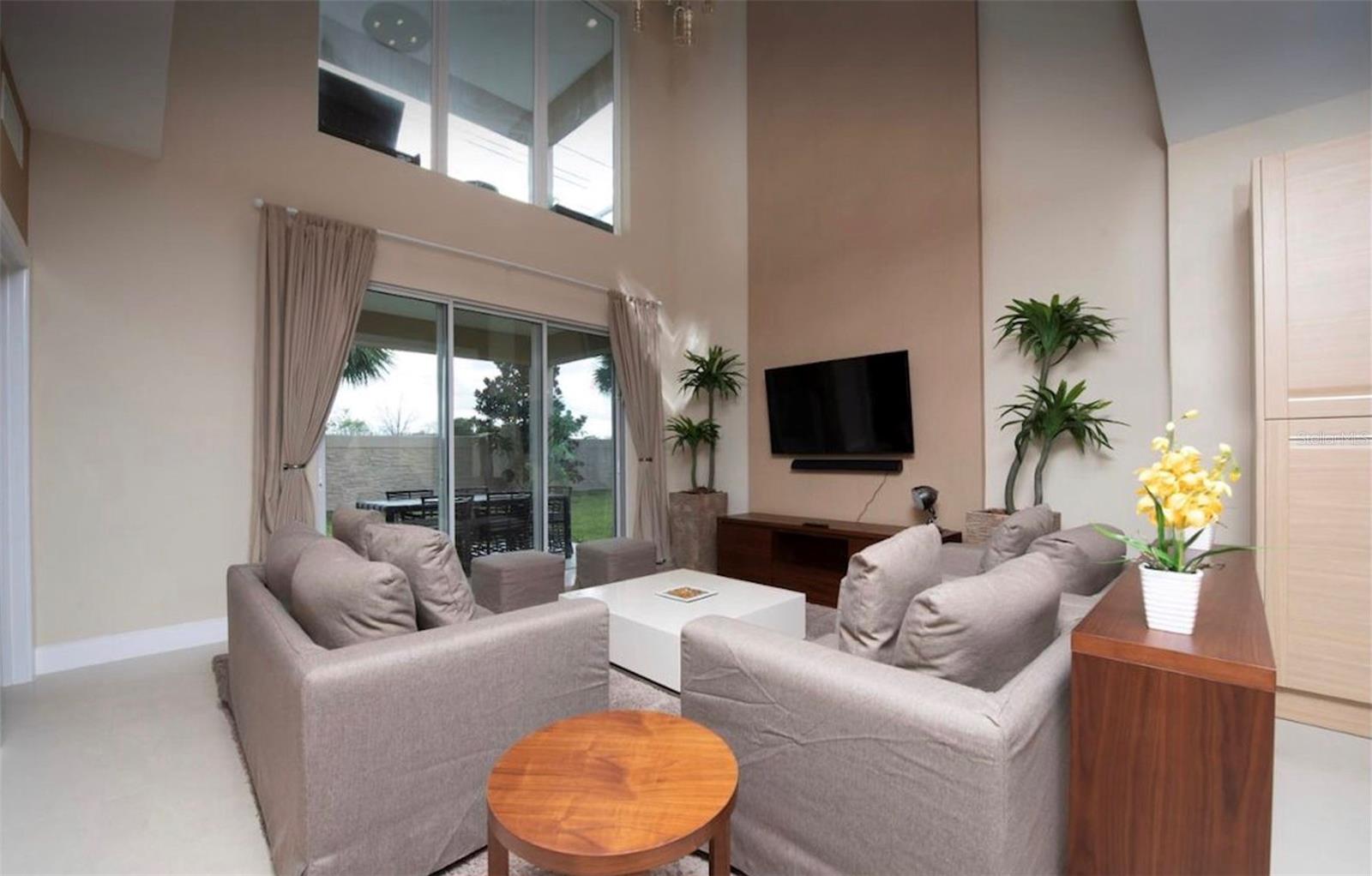 Image 5 of 43 For 3229 Brasilia Avenue